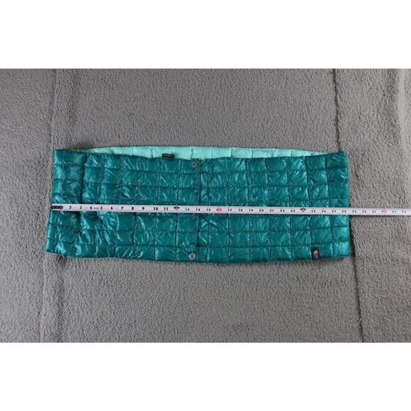 The North Face Scarf Green Reversible Thermoball Infinity Long PufferPocket - Picture 4 of 7